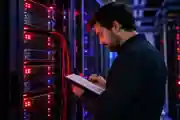 CVE-2025-49844 en Redis: por qué un fallo de Lua puede acabar en ejecución remota